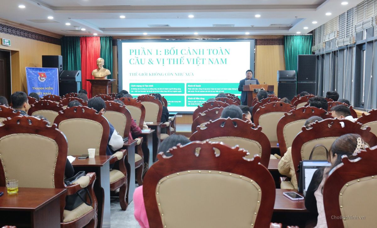 Tiến sĩ Chử Đức Hoàng, Chánh Văn phòng Quỹ Đổi mới công nghệ quốc gia