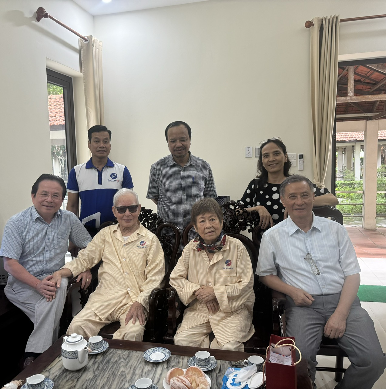 GS Đặng Hữu